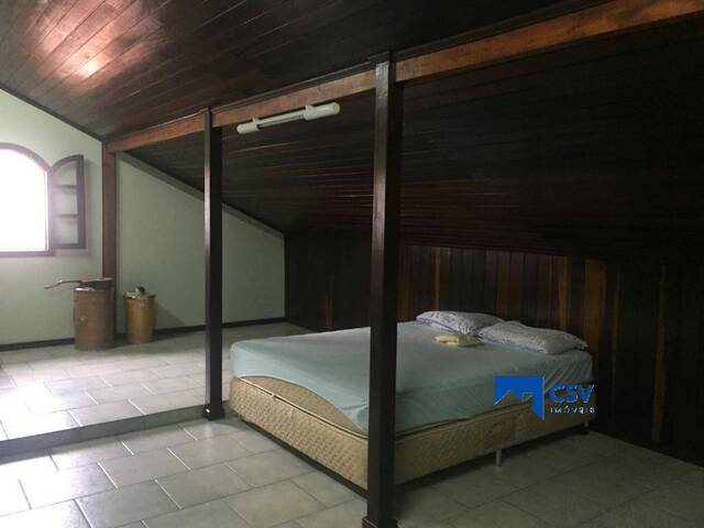 Casa para Venda em Fazenda - 9