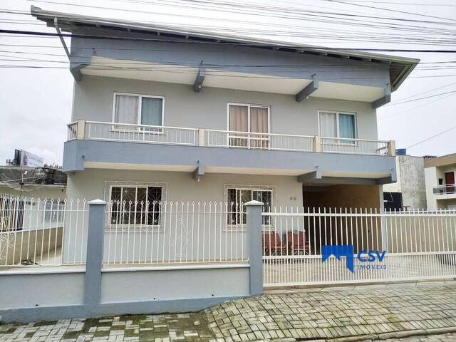 #970 - Casa para Venda em Itapema - SC