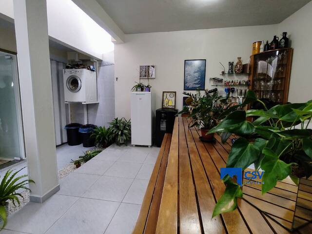 Sobrado para Venda em São Judas - 25