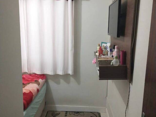 Casa para Venda em Espinheiros - 14