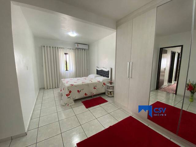 Casa para Venda em São Vicente - 26