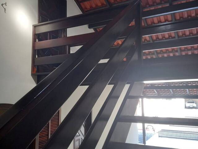 Casa para Venda em Fazenda - 8