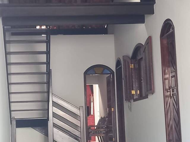 Casa para Venda em Fazenda - 7