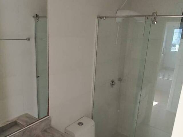 Apartamento para Venda em Vila Operária - 9