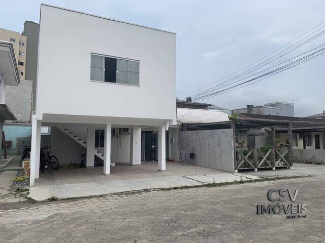 Casa para Venda em Itajaí - 4