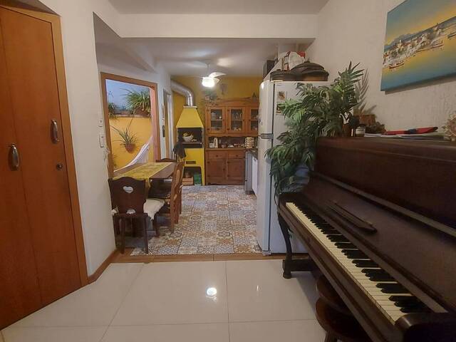 Sobrado para Venda em Ariribá - 9