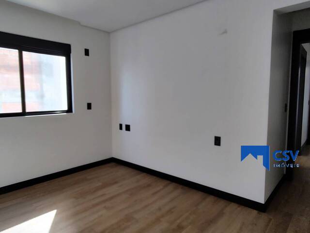 Apartamento para Venda em Fazenda - 15