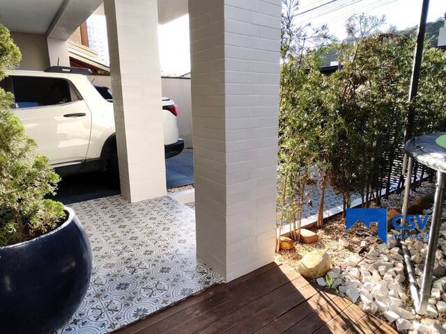 Casa para Venda em Ressacada - 9