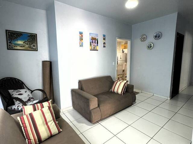 Casa para Venda em Fazenda - 9
