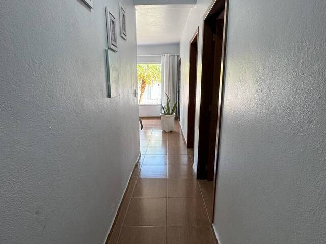 Casa para Venda em Fazenda - 17