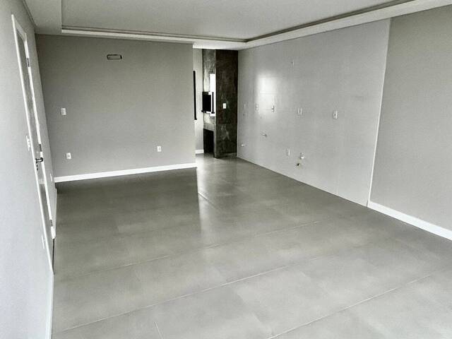 Apartamento para Venda em São Vicente - 8
