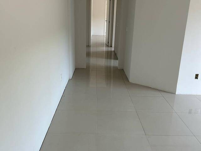 #1698 - Apartamento para Venda em Itajaí - SC - 3