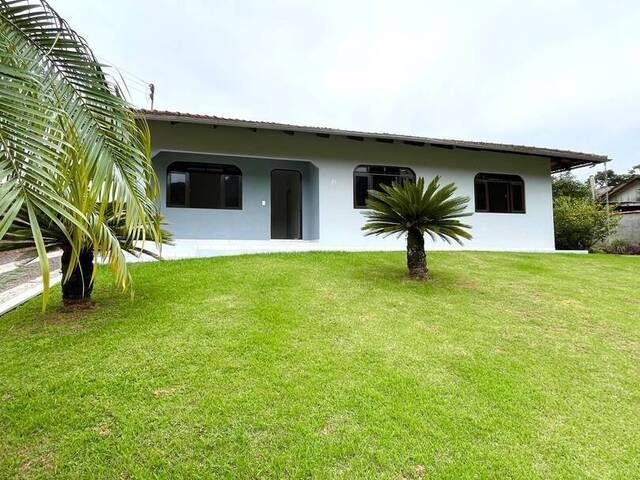#1714 - Casa para Venda em Rodeio - SC