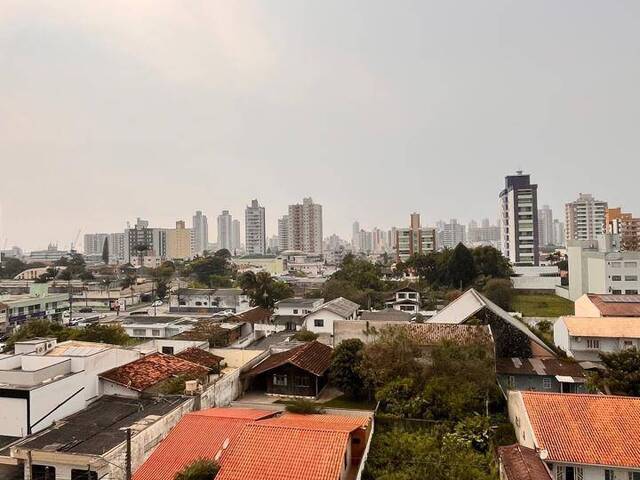 Apartamento para Venda em Vila Operária - 12