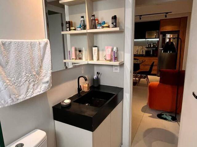 Apartamento para Venda em Vila Operária - 18