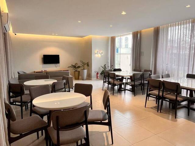 Apartamento para Venda em Vila Operária - 29