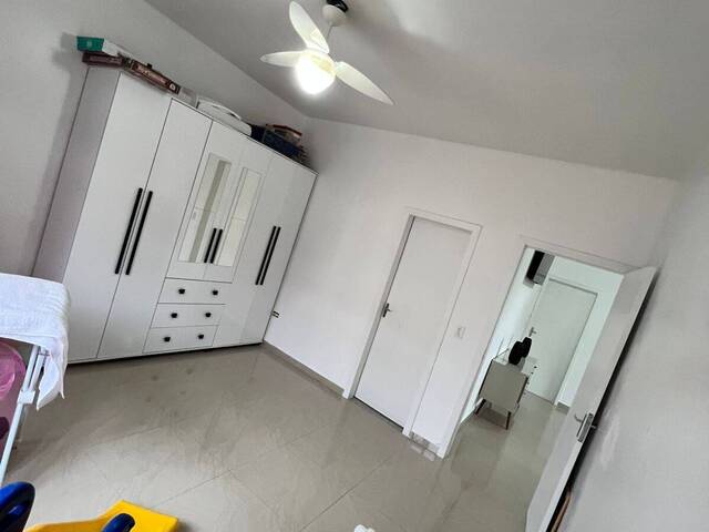 Casa para Venda em São Vicente - 16