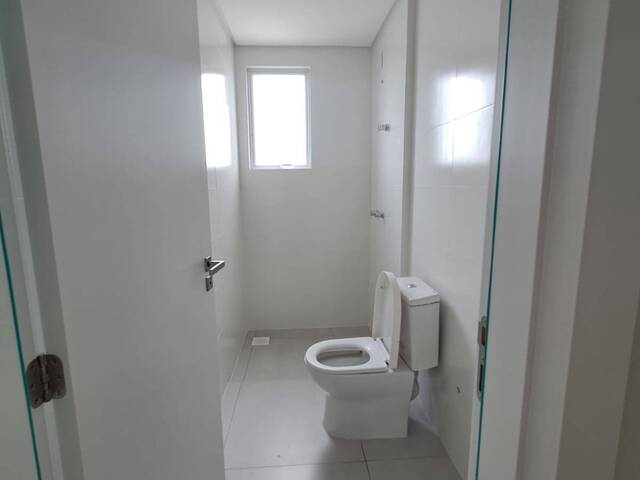 Apartamento para Venda em Centro - 10