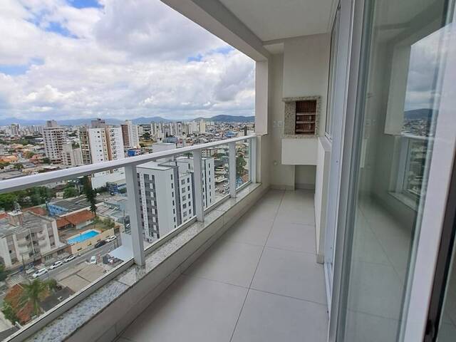 Apartamento para Venda em Centro - 19