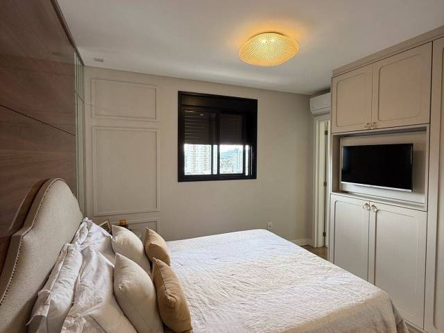 Apartamento para Venda em Centro - 24