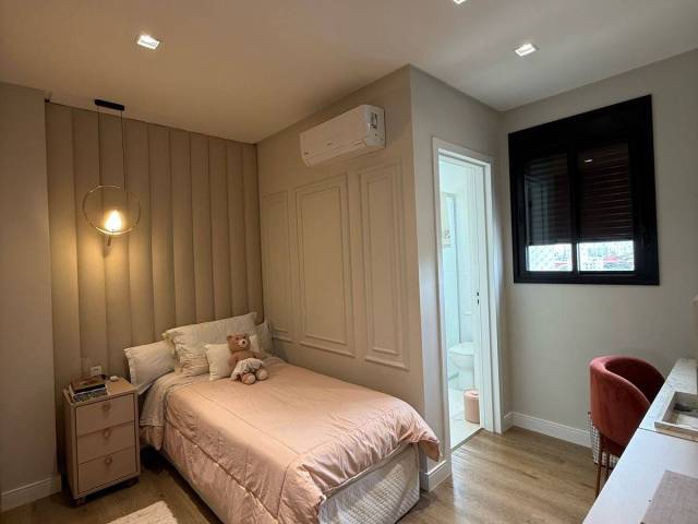 Apartamento para Venda em Centro - 30