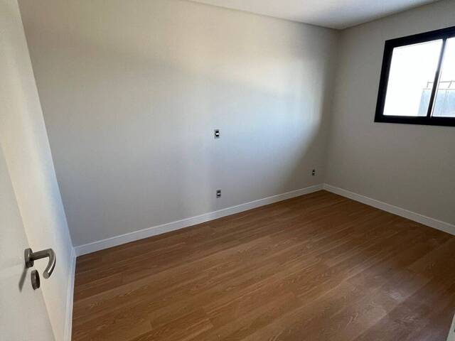 Apartamento para Venda em Vila Operária - 7