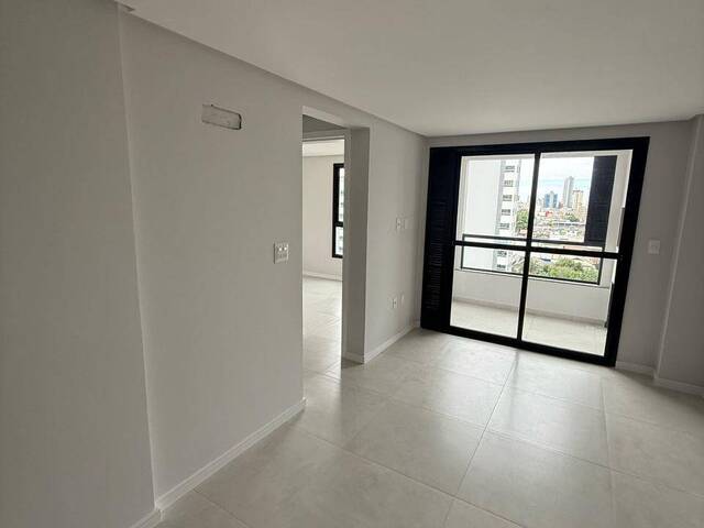 Apartamento para Venda em Vila Operária - 8