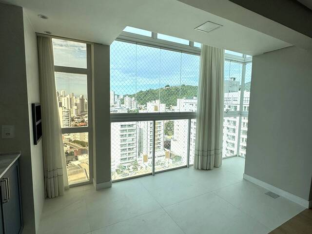 Apartamento para Venda em Itajaí - 2