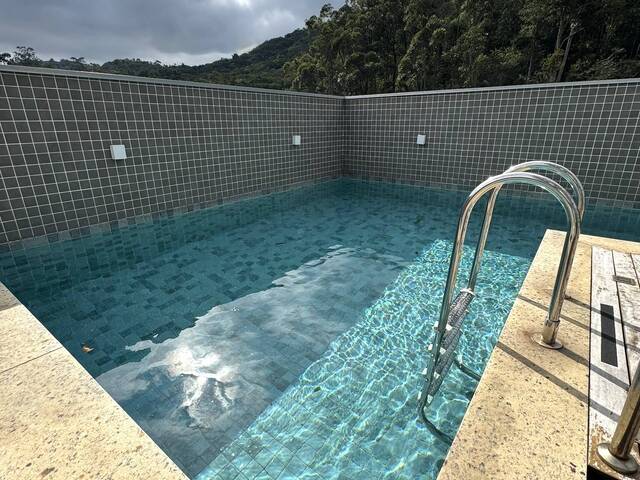 Apartamento para Venda em Fazendinha - 35