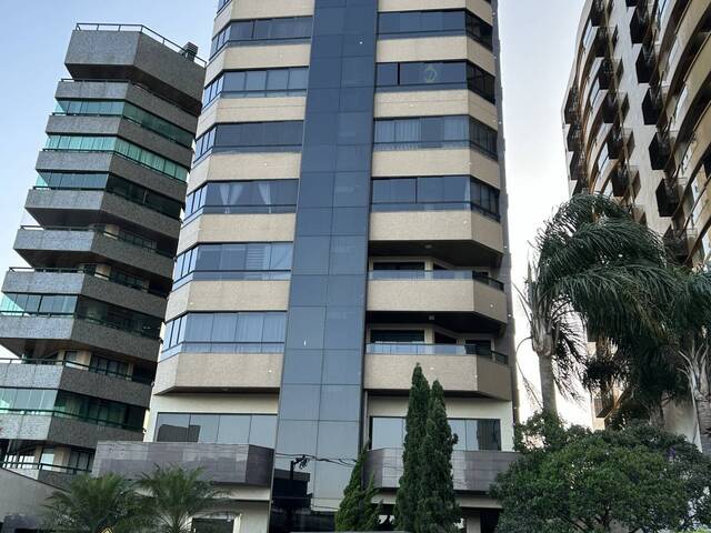 Apartamento para Locação em Centro - 37