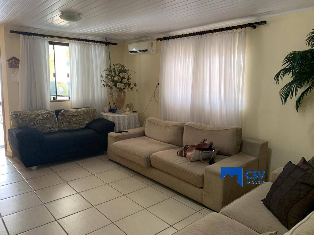 Casa para Venda em Itajaí - 3