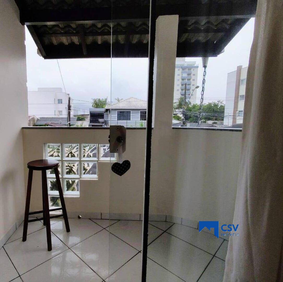 Sobrado para Venda em Itajaí - 18
