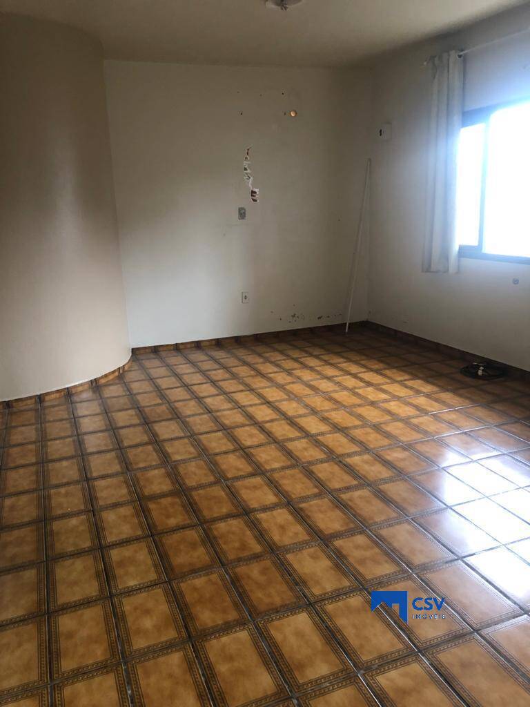 Sobrado para Venda em Itajaí - 12
