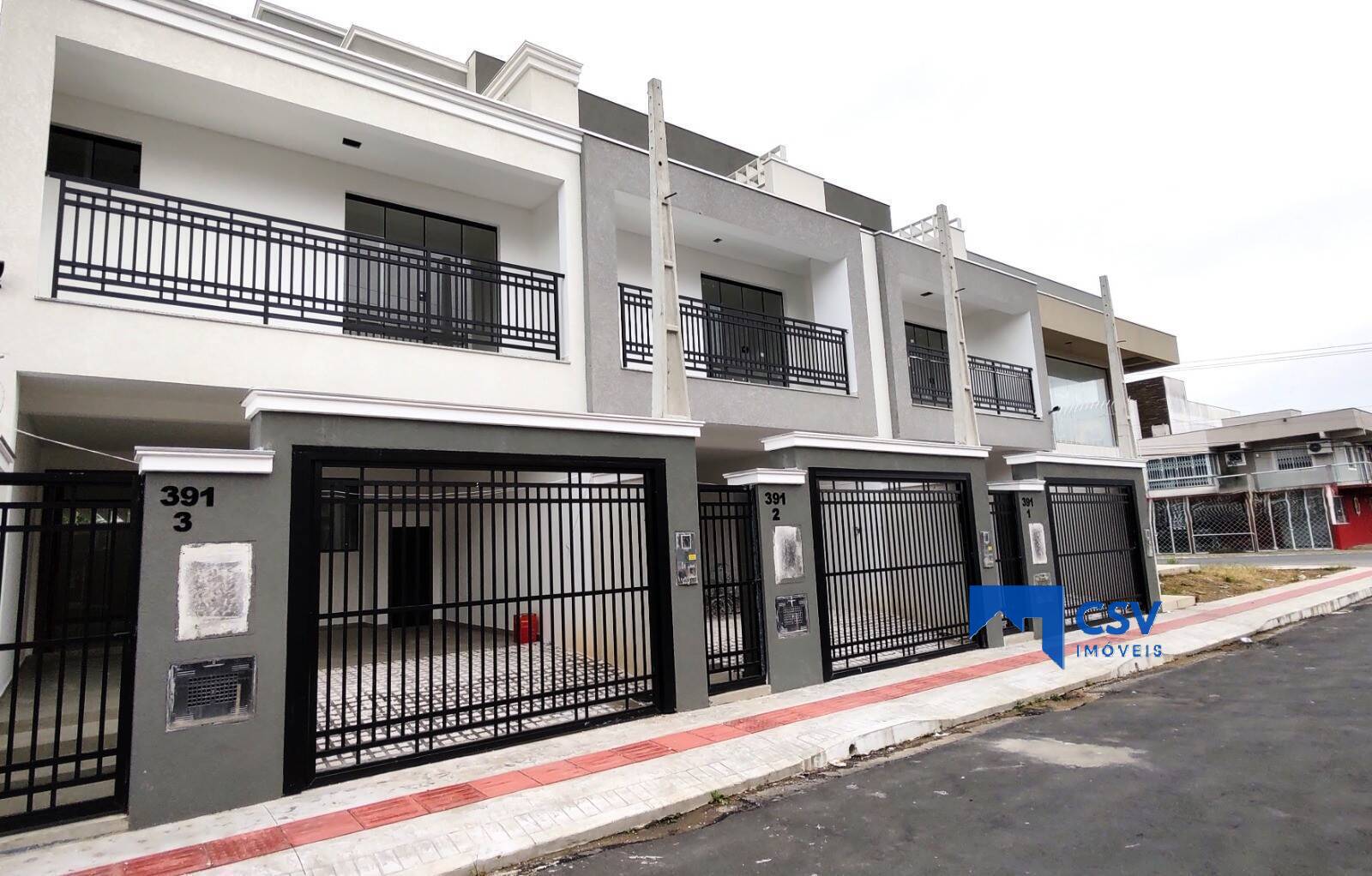 Sobrado para Venda em Itajaí - 4