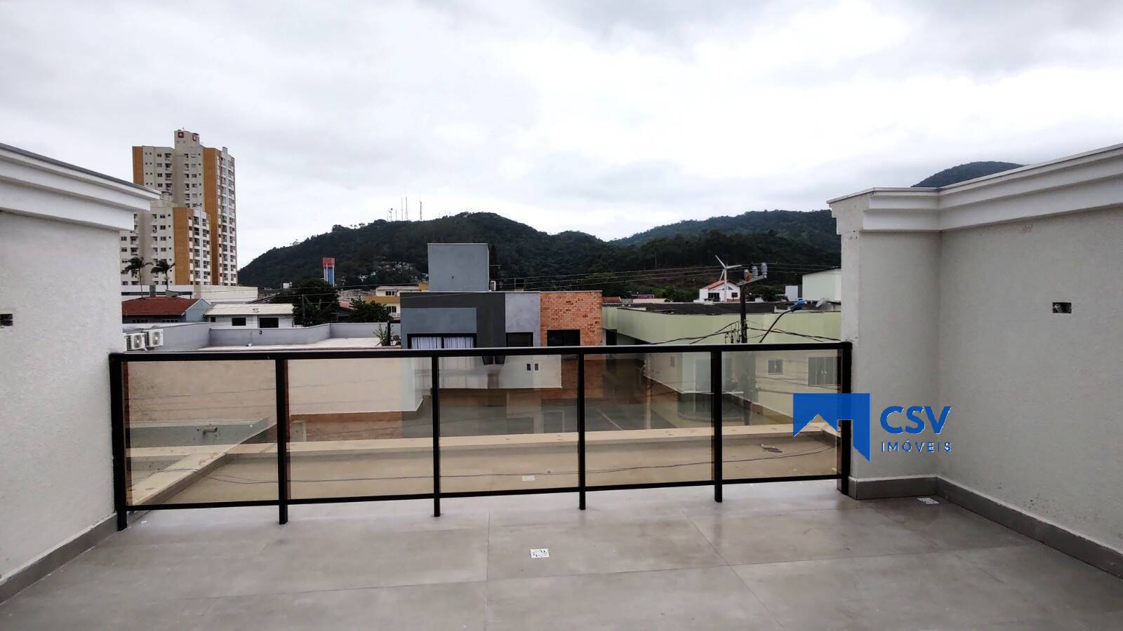 Sobrado para Venda em Itajaí - 14