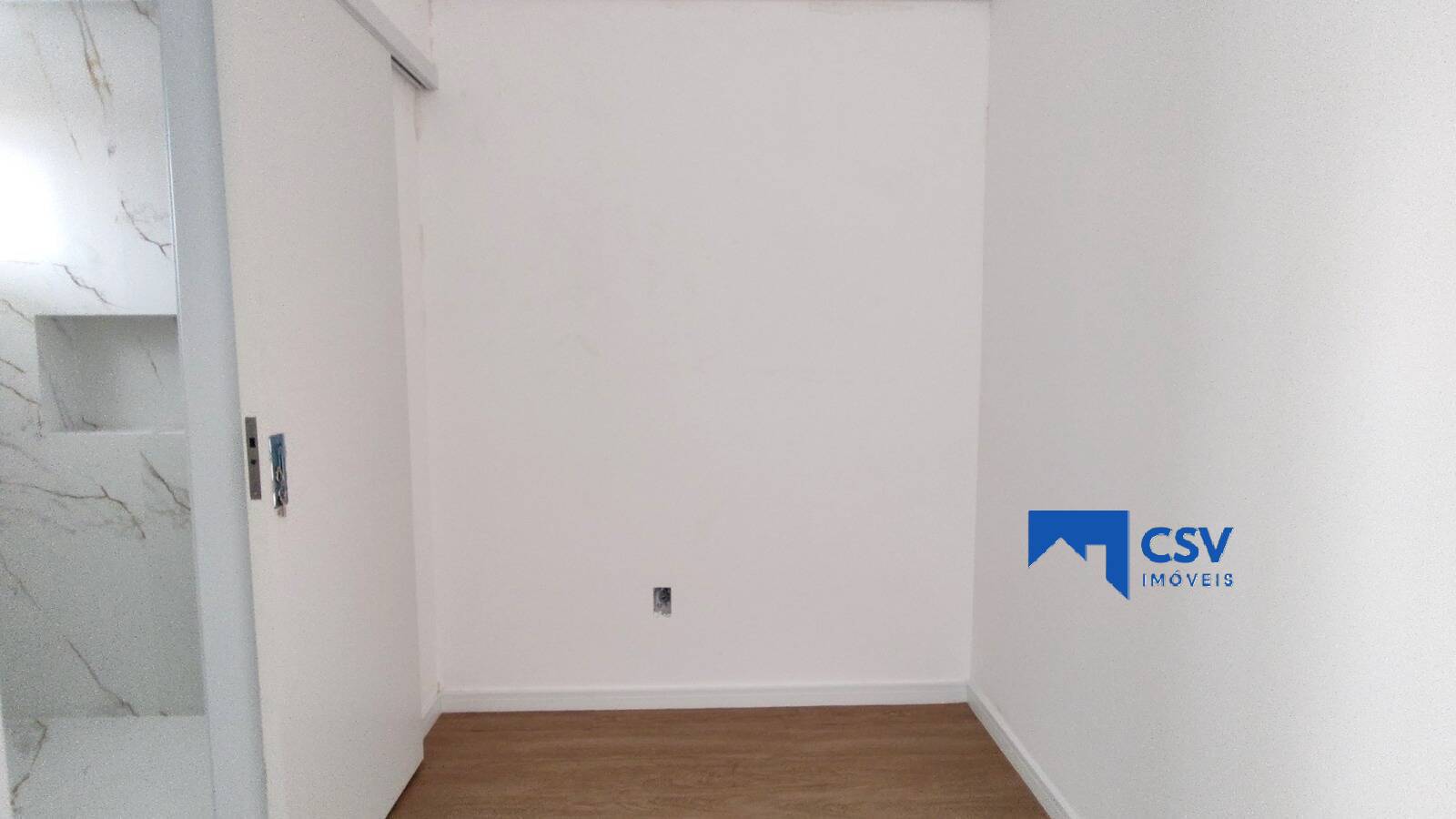 Sobrado para Venda em Itajaí - 22