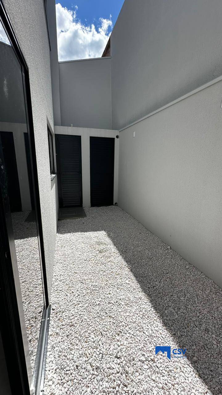 Sobrado para Venda em Itajaí - 6