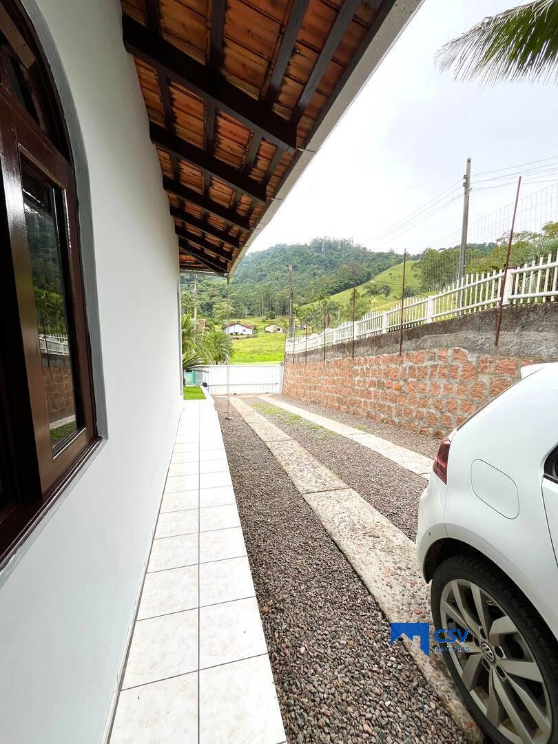 Casa para Venda em Rodeio - 11