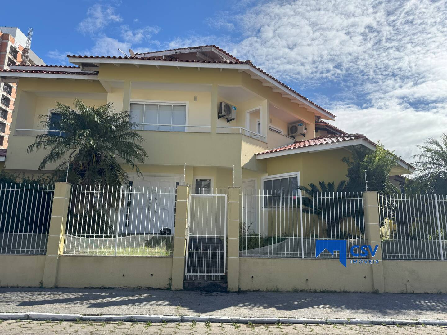 Casa para Venda em Itajaí - 1