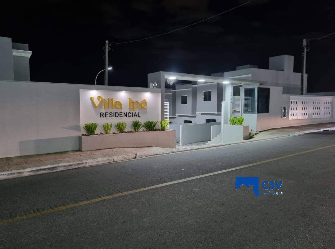 Sobrado para Venda em Itajaí - 8