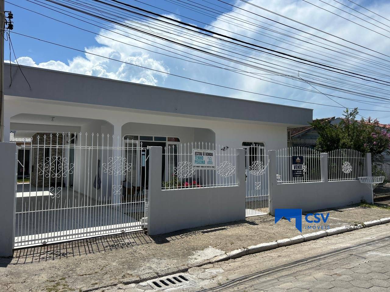 Casa para Venda em Itajaí - 1